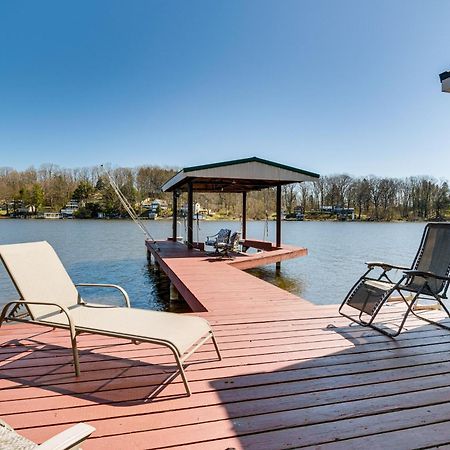Waterfront Wolcott Vacation Rental With Deck And Views Exterior foto