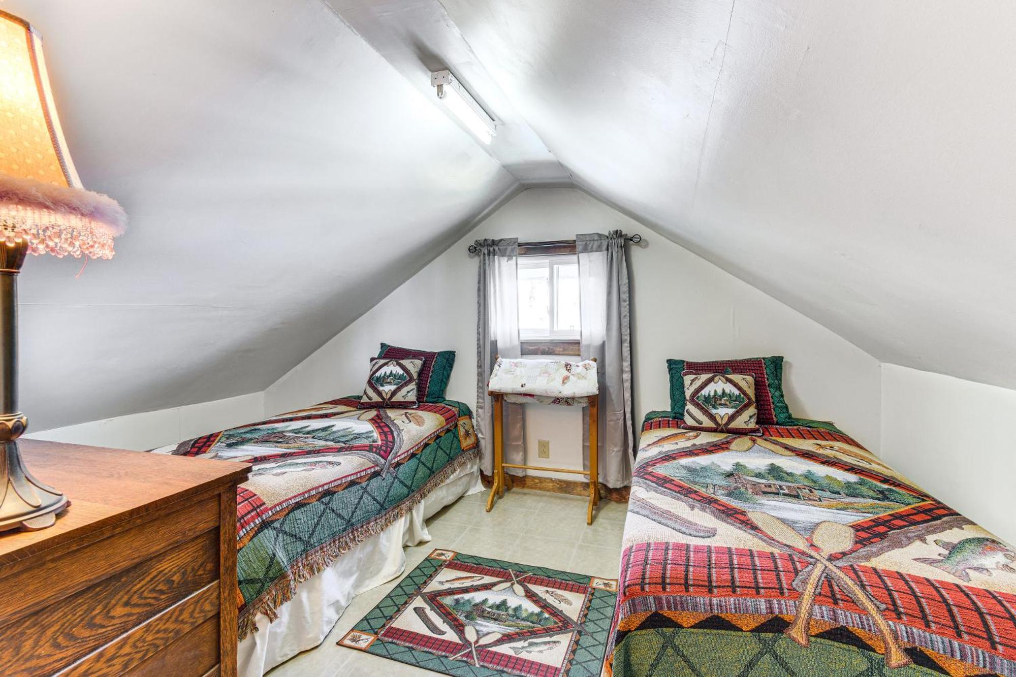 Waterfront Wolcott Vacation Rental With Deck And Views Exterior foto