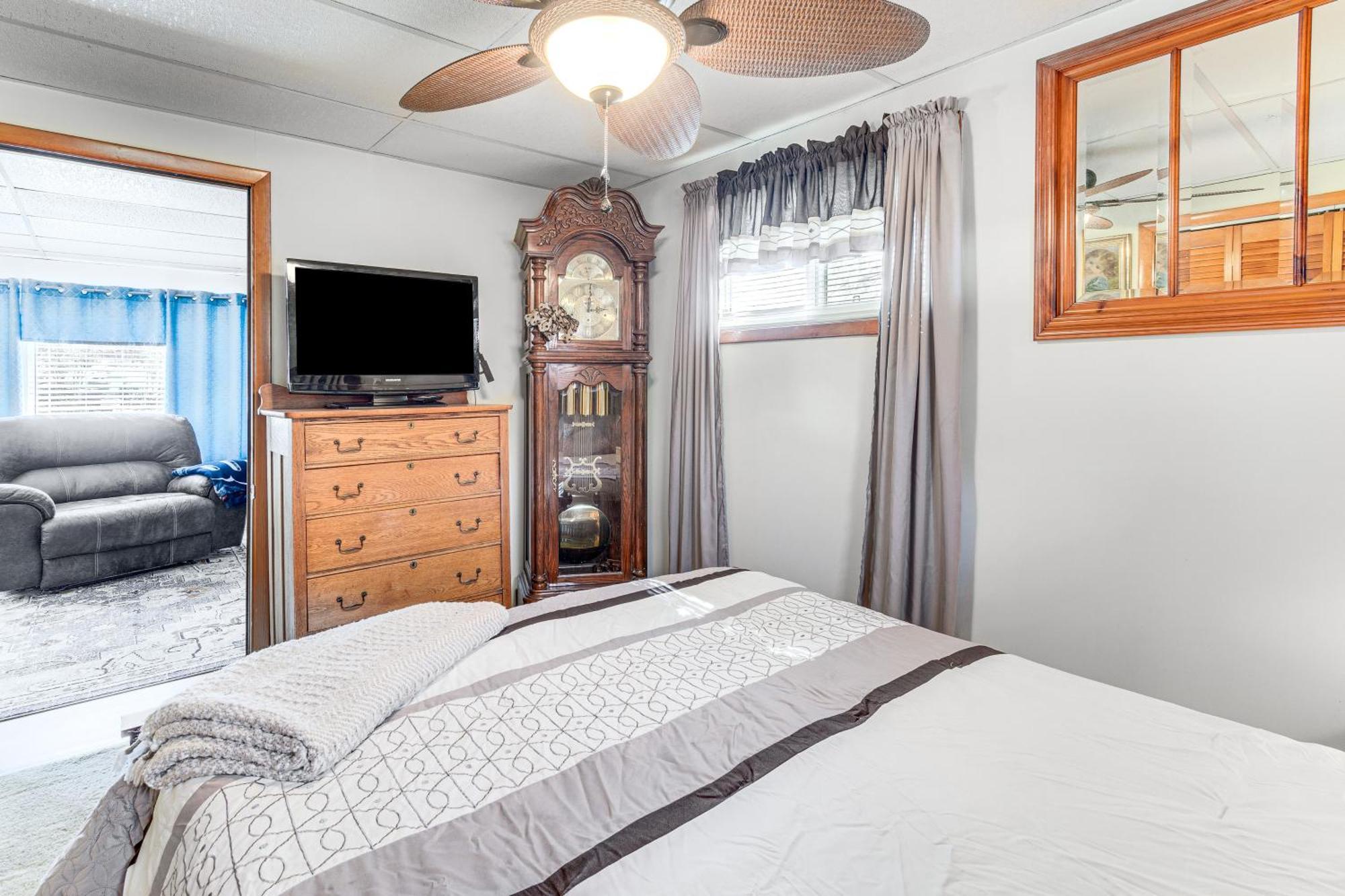 Waterfront Wolcott Vacation Rental With Deck And Views Exterior foto